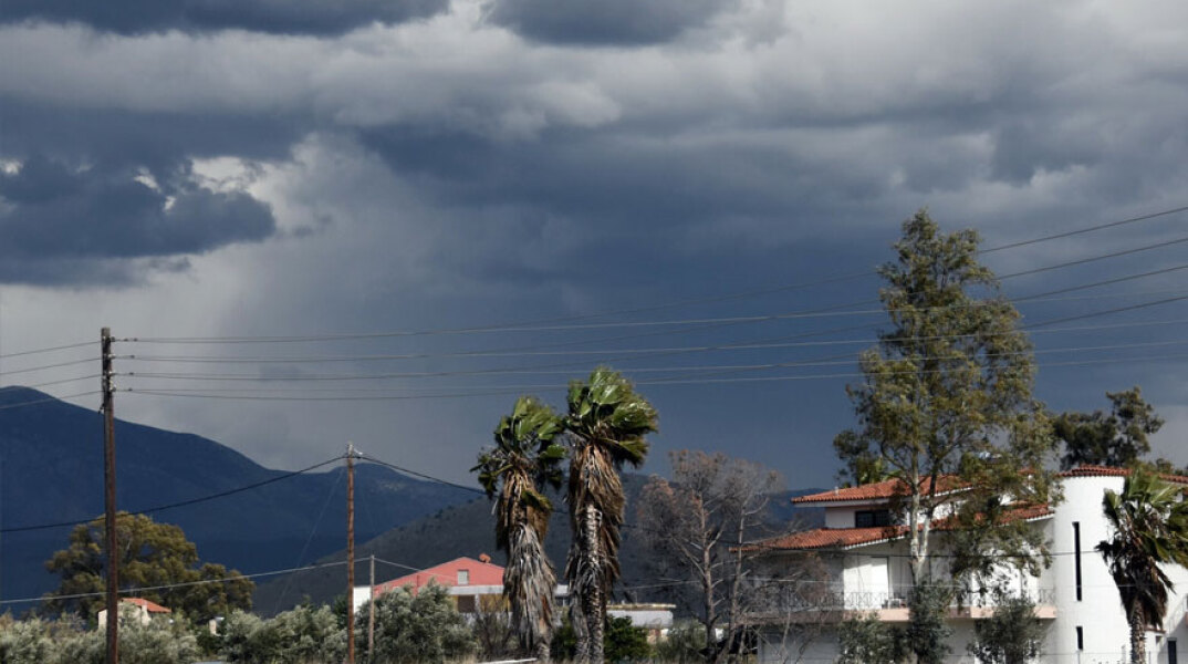Με νεφώσεις ο καιρός σήμερα Παρασκευή (12/11), σύμφωνα με την πρόγνωση της ΕΜΥ (ΦΩΤΟ ΑΡΧΕΙΟΥ)