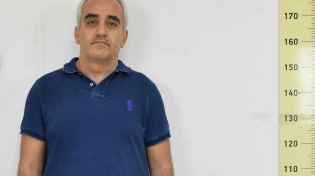 Ο κατηγορούμενος ψευτογιατρός Νίκος Κοντοστάθης