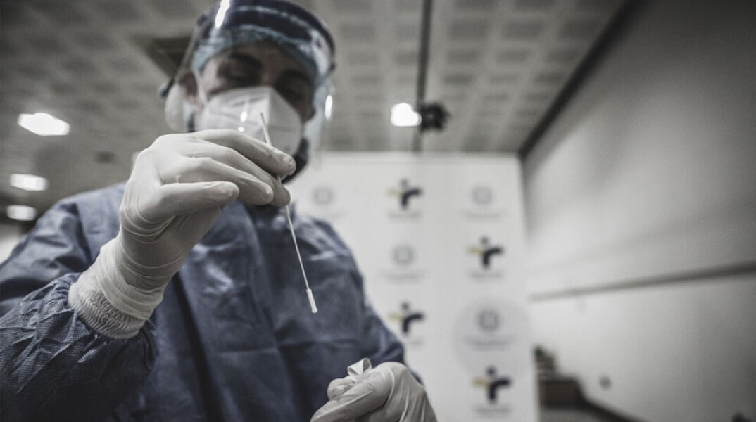 Την κατανομή για τα κρούσματα σήμερα Δευτέρα 15 Νοεμβρίου 2021 ανακοίνωσε ο ΕΟΔΥ (ΦΩΤΟ ΑΡΧΕΙΟΥ)