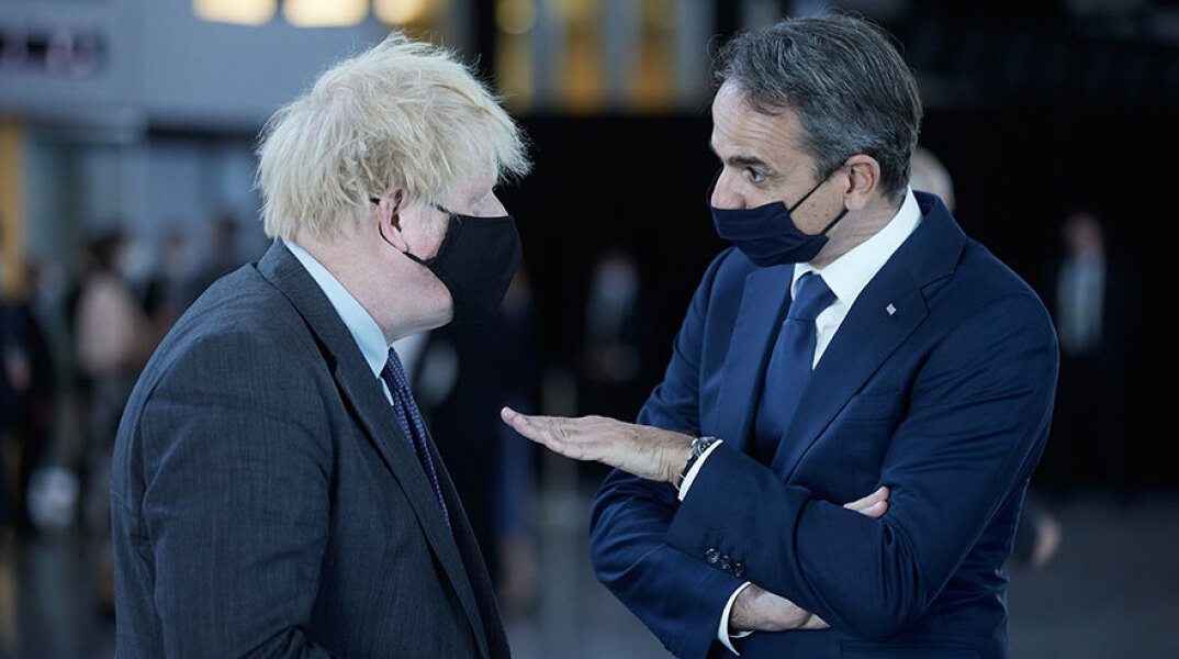 Κυριάκος Μητσοτάκης και Μπόρις Τζόνσον σε παλαιότερη συνάντησή τους (ΦΩΤΟ ΑΡΧΕΙΟΥ)