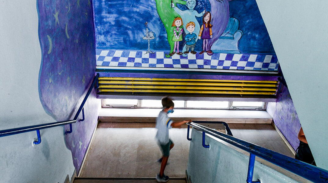 Αυξάνονται τα κρούσματα κορωνοϊού σε παιδιά, όπως ανακοίνωσε ο ΕΟΔΥ (ΦΩΤΟ ΑΡΧΕΙΟΥ)