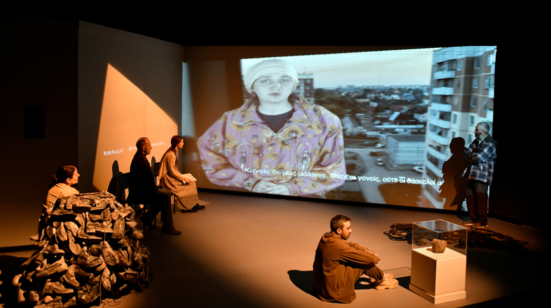 «Τσερνόμπιλ - ένα χρονικό του μέλλοντος»: Θέατρο του Νέου Κόσμου