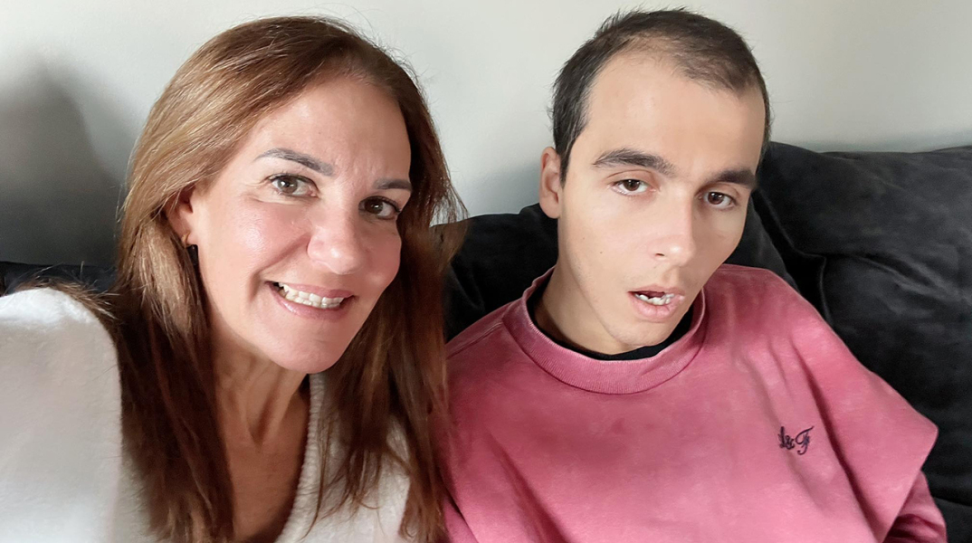 Άδα Σταματάτου: Η μητέρα του Γιάννη που πρότεινε το DuoDay στην κυβέρνηση μιλάει στην ATHENS VOICE