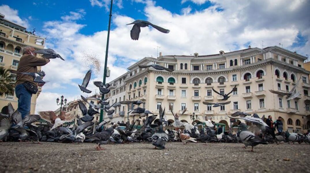 Θεμιστοκλέους: Κάθε προσπάθεια για να μη γίνει lockdown