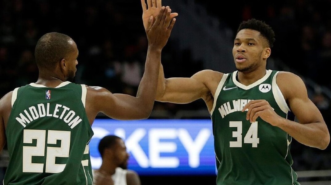 Κρις Μίντλετον και Γιάννης Αντετοκούνμπο