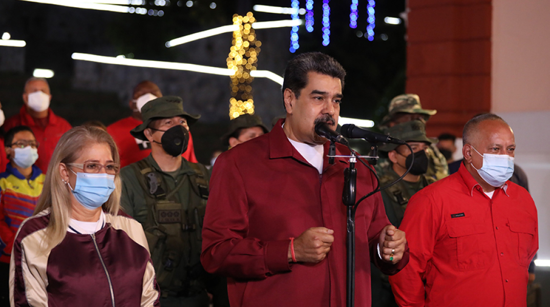 Βενεζουέλα: Ο Μαδούρο διατηρεί τη δημοτικότητά του
