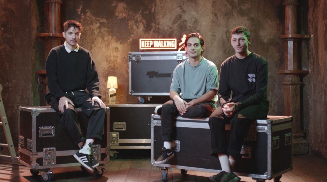 Το συγκρότημα Sworr.