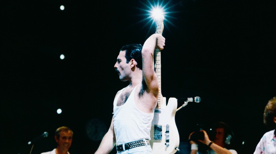 Ο Φρέντι Μέρκιουρι σε συναυλία των Queen