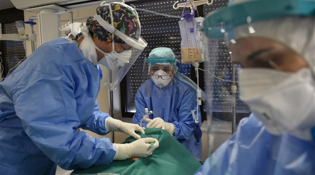 Το προφίλ των πλήρως εμβολιασμένων ασθενών που τελικά νοσηλεύονται  