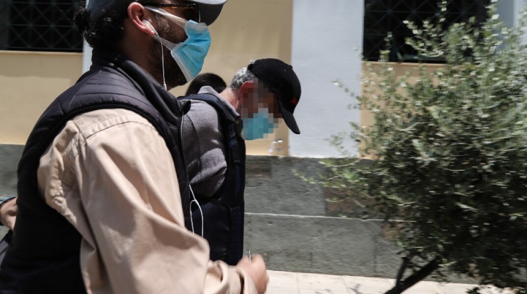 «Dr. Kontos»-Μητέρα θύματος: «Σπατάλησε τη ζωή του παιδιού μου»