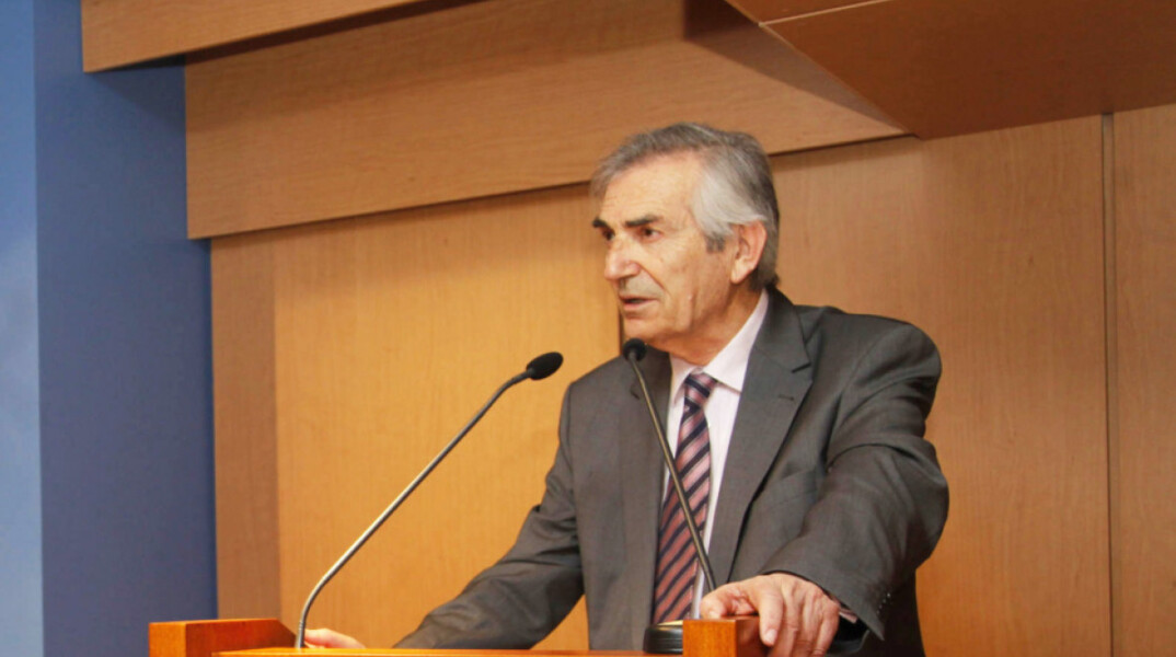 Πέθανε ο καθηγητής καρδιολογίας Παύλος Τούτουζας  