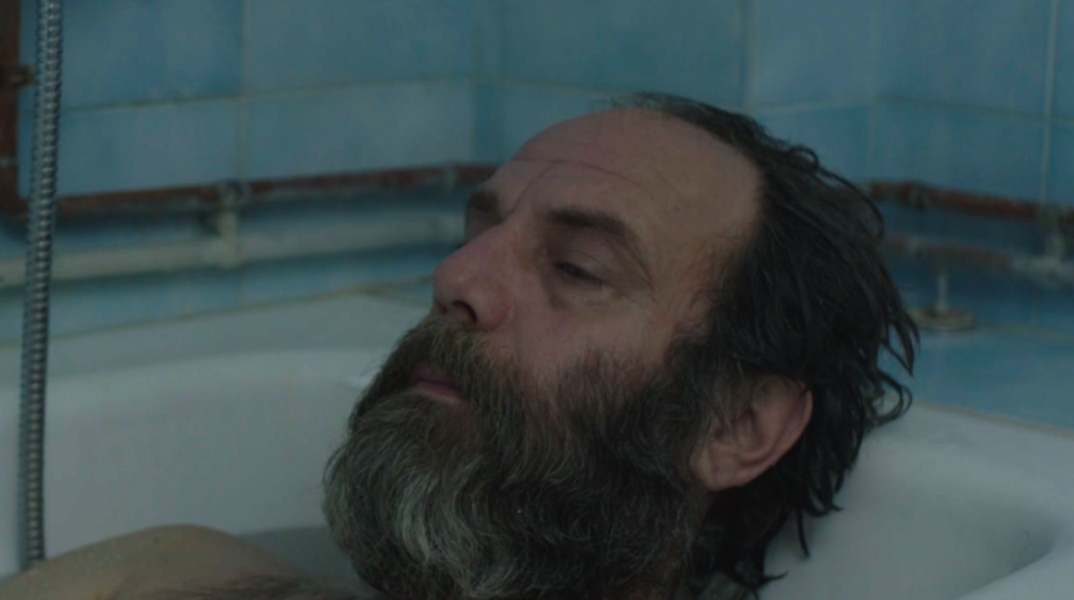 Ο Τάκης Σακελλαρίου στην ταινία "Ένας ήσυχος άνθρωπος" του Τάσου Γερακίνη