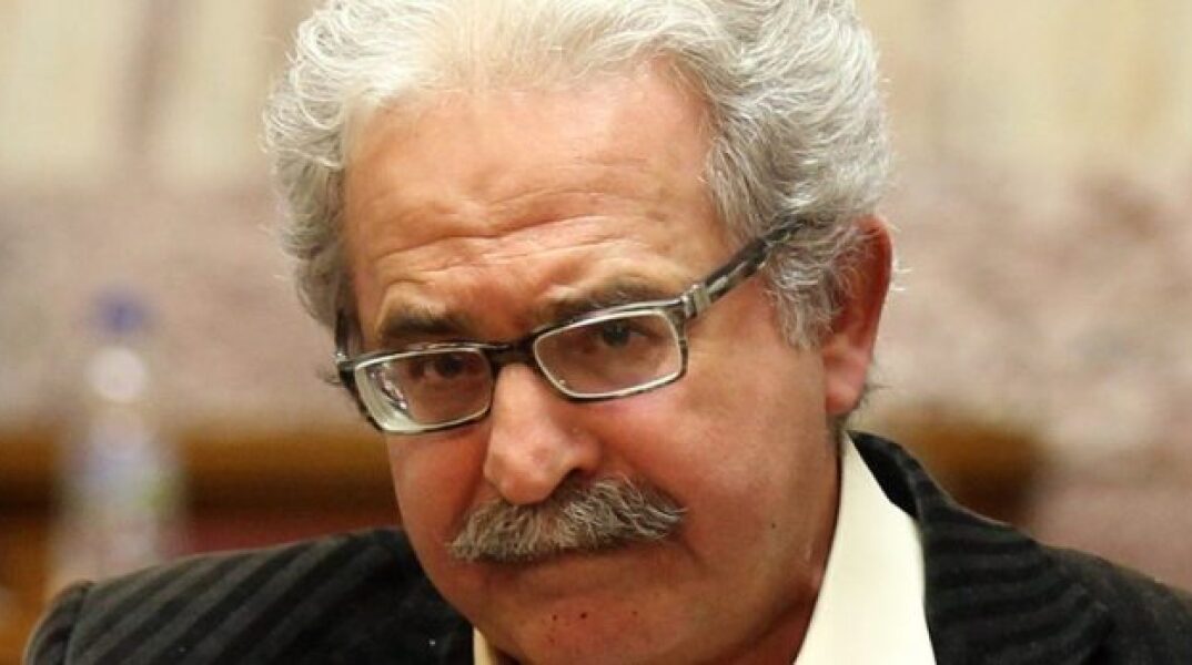 Μ. Ανδρουλάκης στο Πρώτο: Η κυβέρνηση θα έπρεπε να είναι πιο αποφασιστική στη διαχείριση της πανδημίας, φοβήθηκε – Ασαφής η ταυτότητα του ΣΥΡΙΖΑ  (audio)