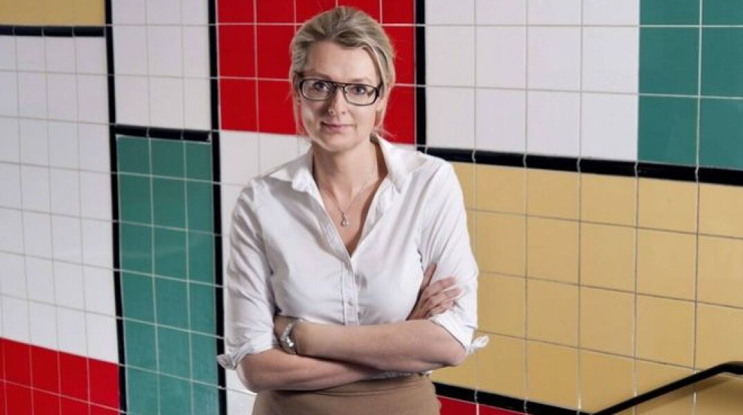 Λίνα Άξελσον Κίλμπλομ: Η πρώτη τρανς υπουργός της Σουηδίας