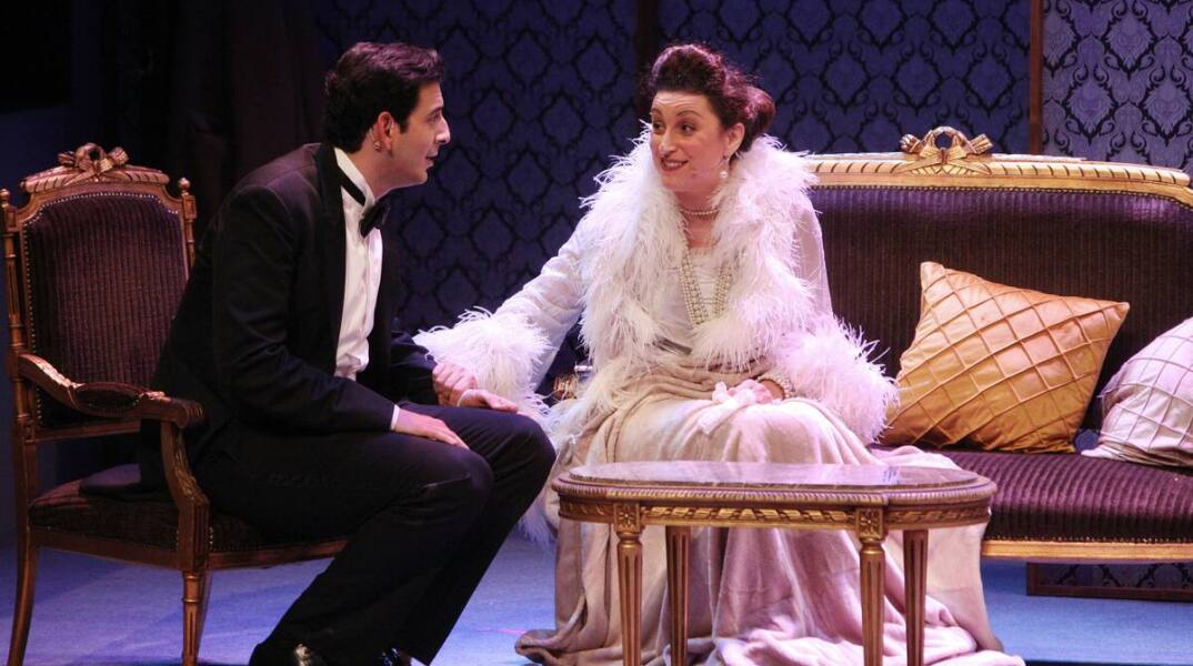 Ξανά στα πόδια της η Κατερίνα Βρανά - Οι συγκινητικές στιγμές στην πρεμιέρα της με τον Καπουτζίδη