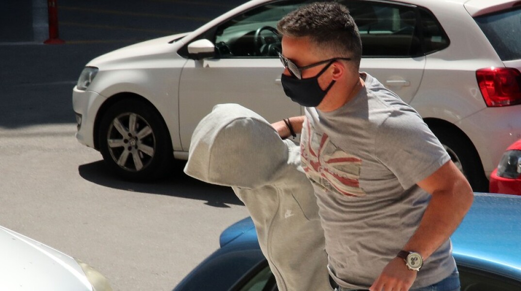 Θεσσαλονίκη: Ξεκινά η δίκη της απαγωγής και σεξουαλικής κακοποίησης της 10χρονης