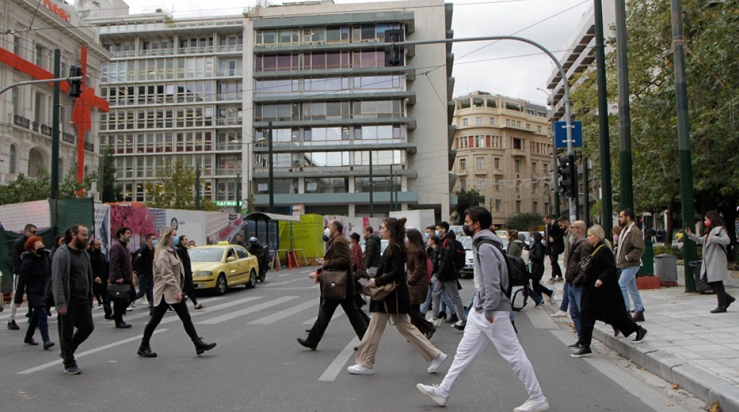 Γεωργιάδης για υποχρεωτικότητα