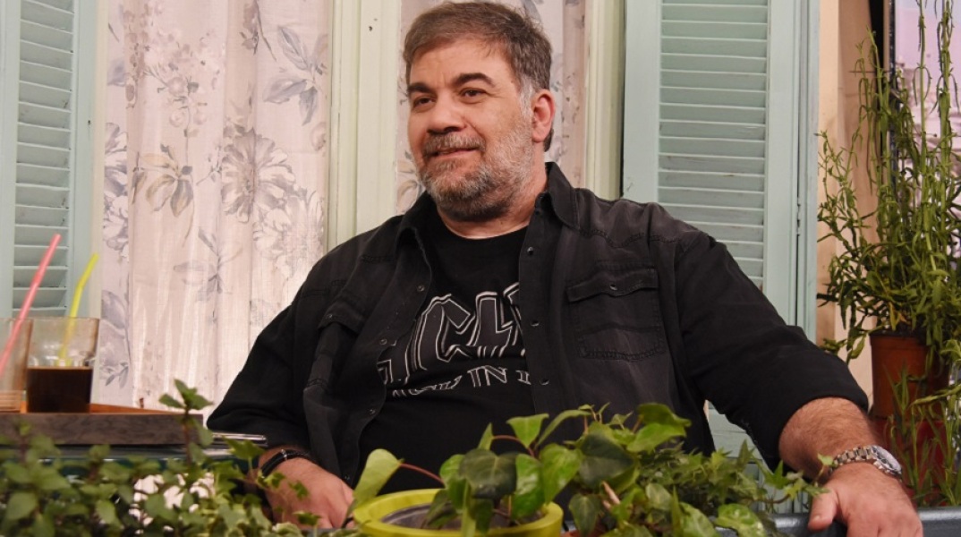 Δημήτρης Σταρόβας