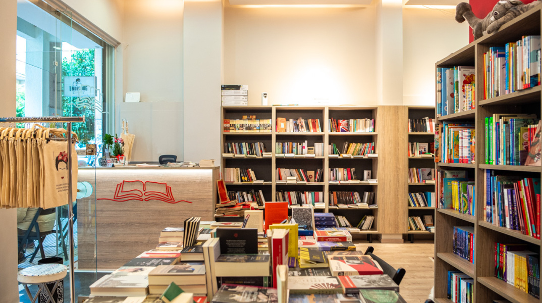 Librofilo & Co: Το νέο βιβλιοπωλείο τους στο Κουκάκι