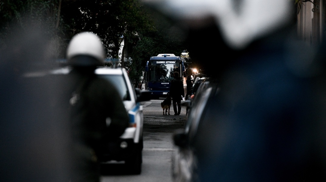 13 χρόνια από τη δολοφονία του Αλέξανδρου Γρηγορόπουλου συμπληρώνονται τη Δευτέρα 06.12 – Σε καθεστώς περιφρούρησης η Αθήνα, κυκλοφοριακές ρυθμίσεις στο κέντρο. 