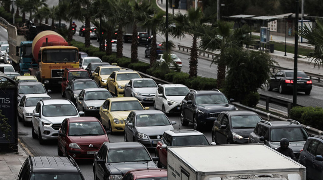 Ψηφιακά η προσωρινή άδεια οδήγησης και η ανανέωση στο δίπλωμα οδήγησης