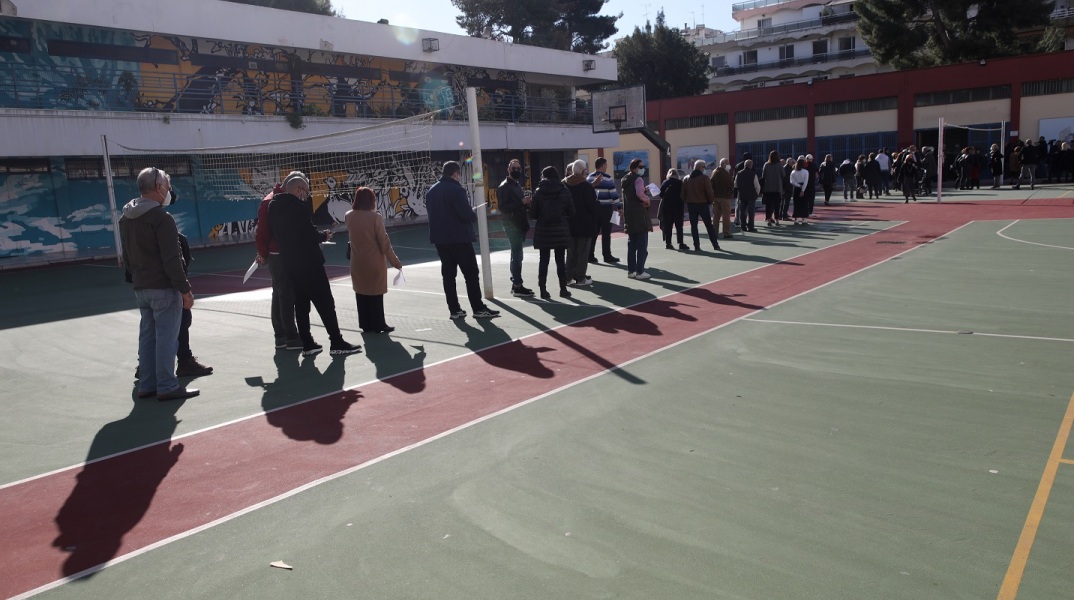 Εσωκομματικές εκλογές Κίνημα Αλλαγής πρώτος γύρος - Στιγμιότυπα