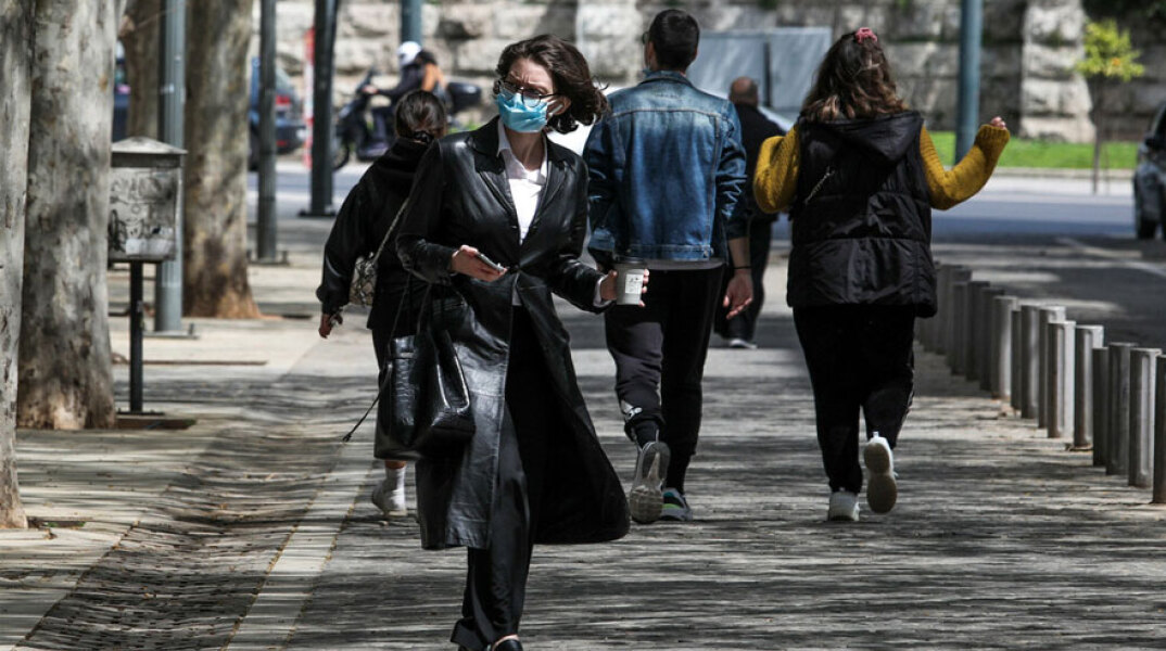 Τα κρούσματα σήμερα Τρίτη 7 Δεκεμβρίου και τις περιοχές με τριψήφιο αριθμό νέων μολύνσεων Covid-19 ανακοίνωσε ο ΕΟΔΥ