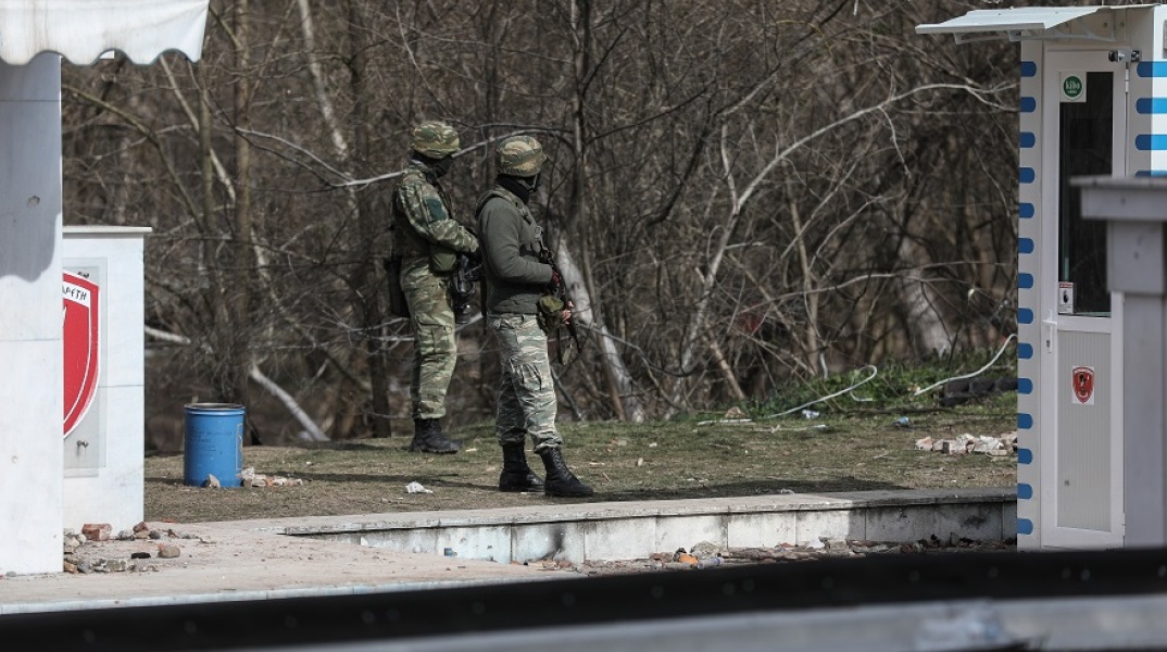 Ελεύθεροι με περιοριστικούς όρους ο αστυνομικός και η σύντροφός του συνελήφθησαν στην Αδριανούπολη