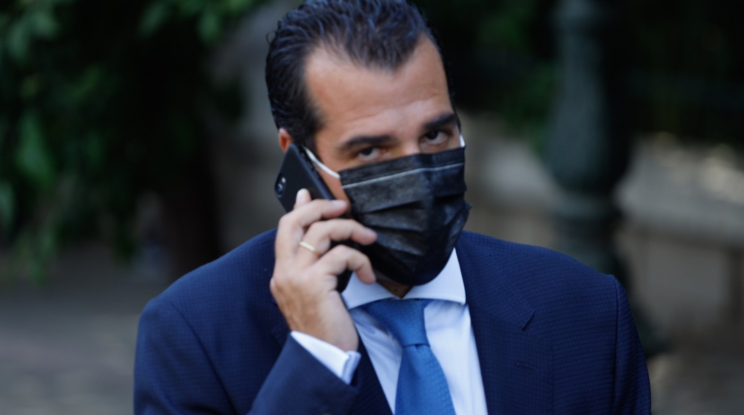 Ο Θάνος Πλεύρης κατέθεσε στον Άρειο Πάγο αναφορά αξιόποινων πράξεων κατά του προέδρου της ΠΟΕΔΗΝ