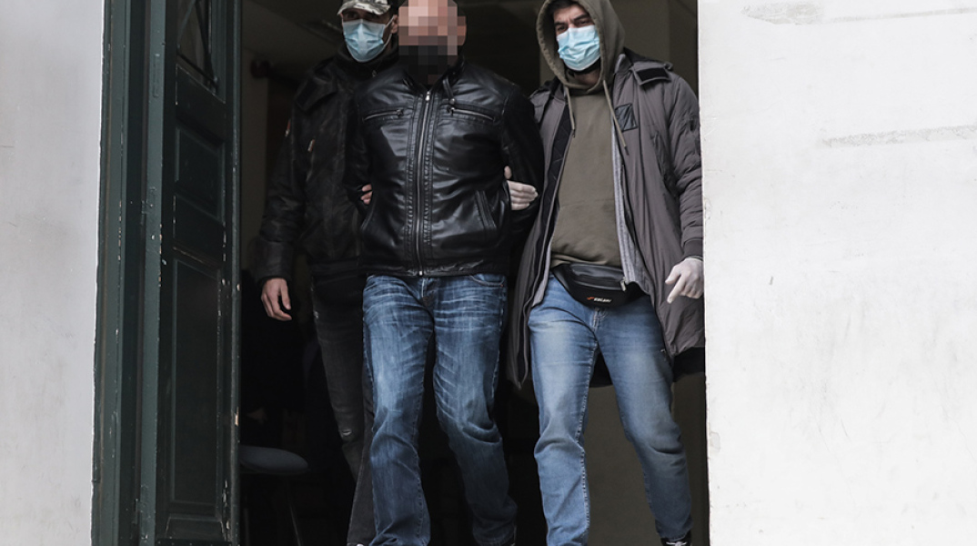 Έγκλημα στη Γλυφάδα: Προφυλακιστέος ο 51χρονος