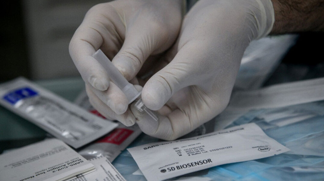 Self test για κορωνοϊό από φαρμακείο