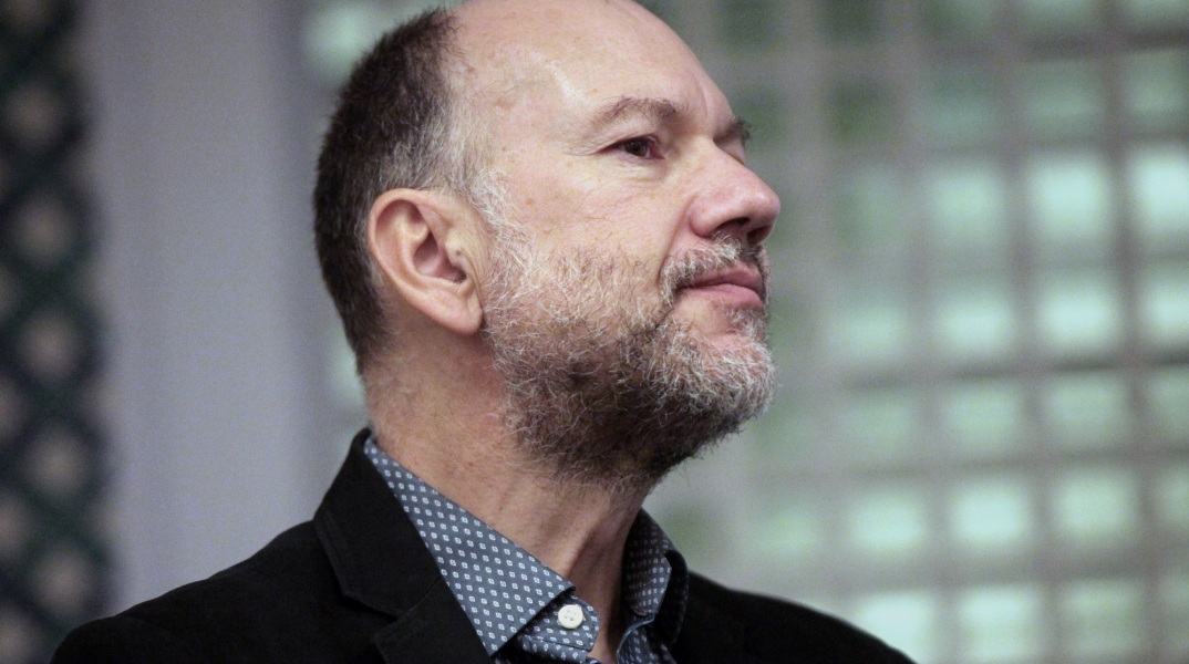 Σ. Καλύβας στο Πρώτο: 20%-25% των ανθρώπων είναι αντισυστημικοί-Πριν ήταν το μνημόνιο, τώρα το εμβόλιο (audio)