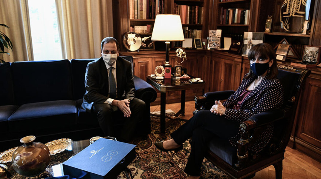 H ΠτΔ Κατερίνα Σακελλαροπούλου με τον υπουργό Αγροτικής Ανάπτυξης Σπήλιο Λιβανό