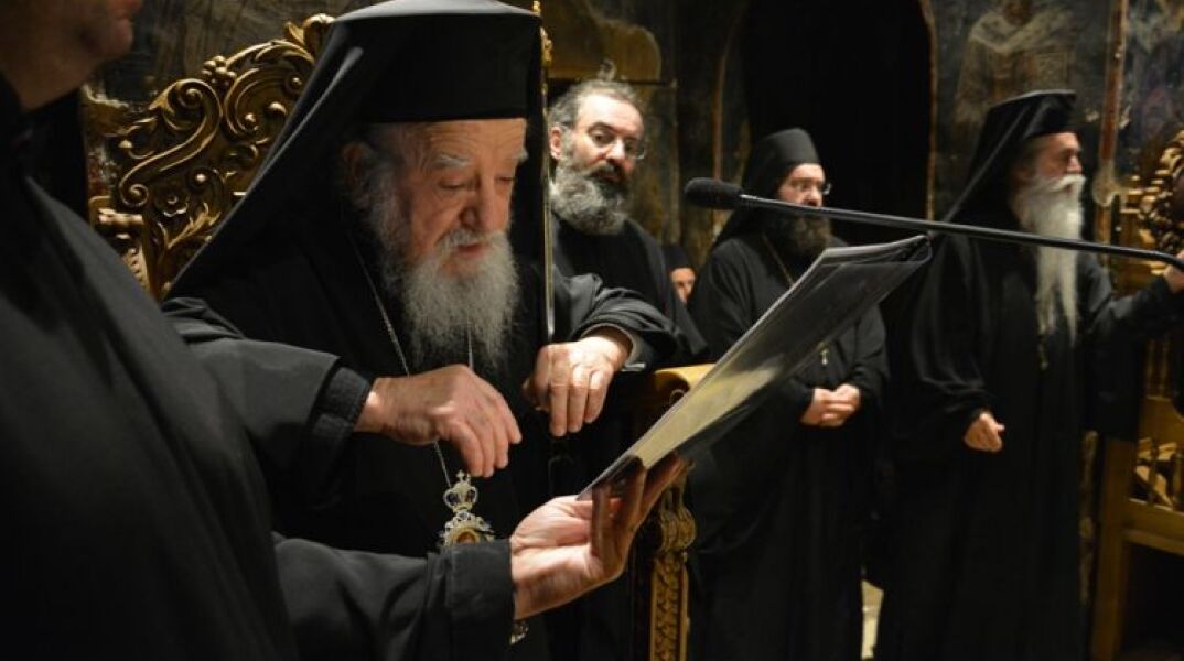 O Μητροπολίτης Αιτωλίας και Ακαρνανίας Κοσμάς