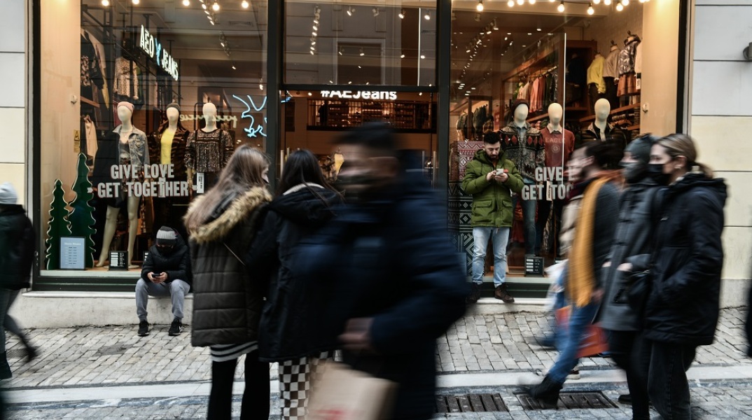 Κορωνοϊός: 2.831 κρούσματα, 91 θάνατοι, 662 διασωληνωμένοι