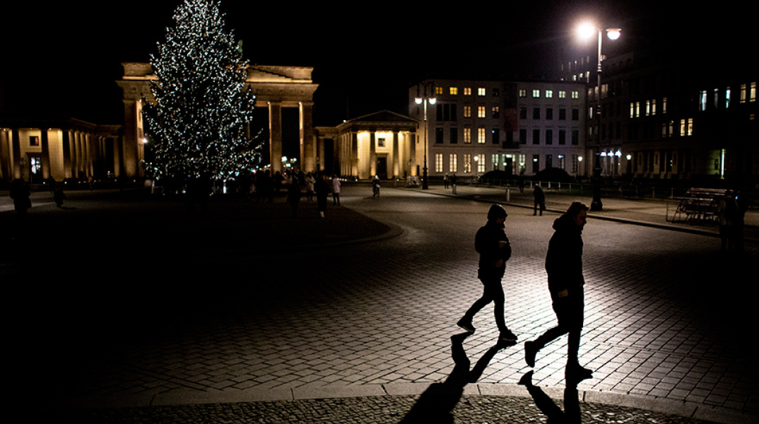 Κορωνοϊός: Μία-μία οι ευρωπαϊκές χώρες ανακοινώνουν περιορισμούς