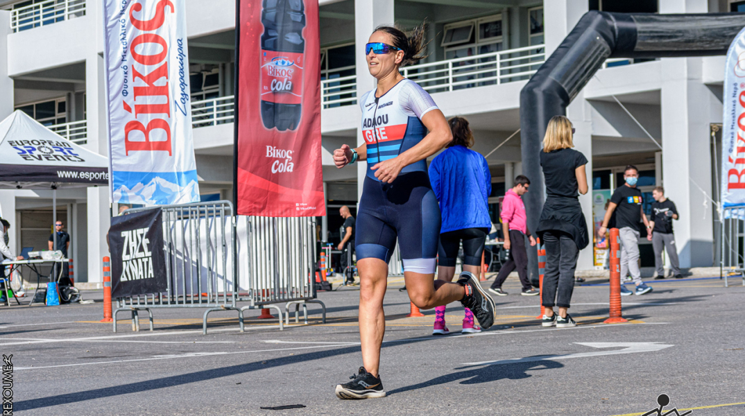 Βίκος: Προσφορά προϊόντων στον αγώνα Triple League Triathlon