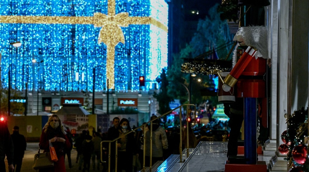 Μετάλλαξη Όμικρον - Μόσιαλος: Θα εκτιναχθούν τα κρούσματα