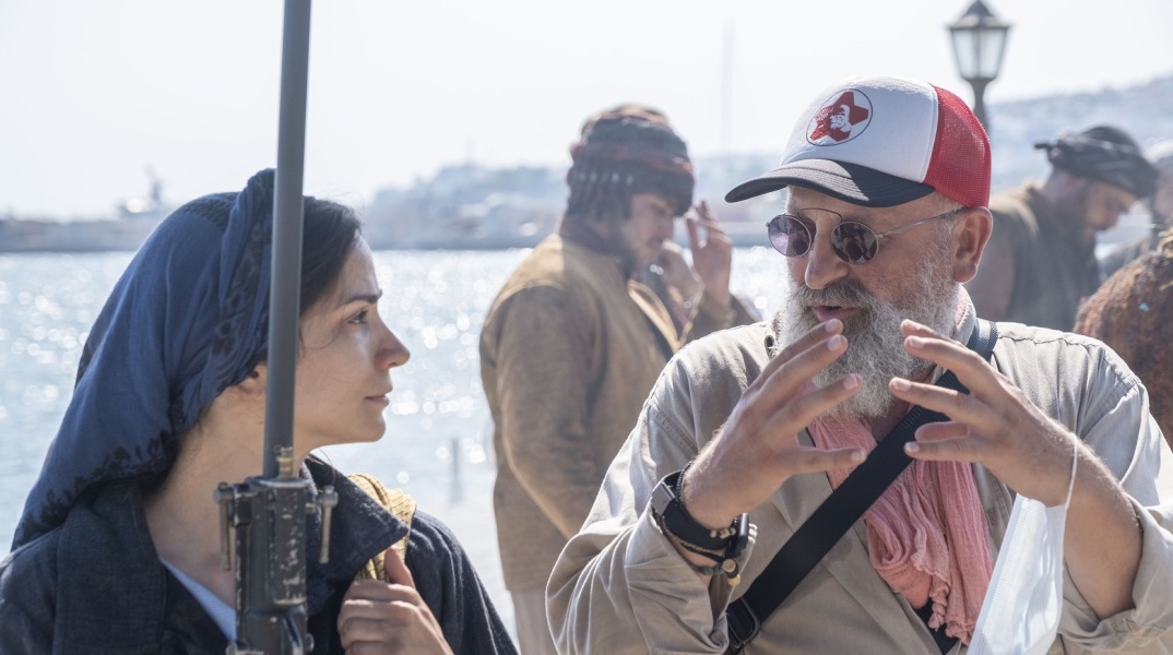 Ο σκηνοθέτης Γρηγόρης Καραντινάκης στα γυρίσματα της ταινίας Σμύρνη μου Αγαπημένη