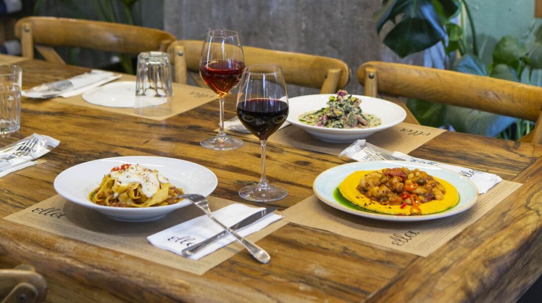 Ella: το μυστικό για νόστιμη ελληνική κουζίνα στη Μητροπόλεως