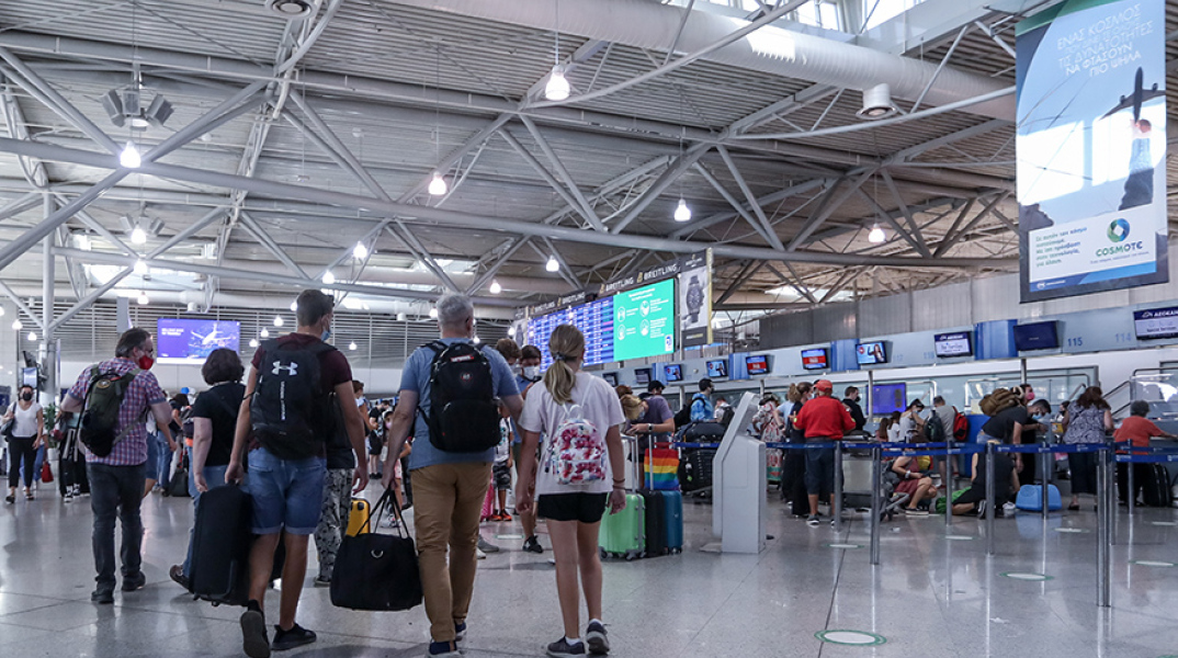 ΥΠΑ για επιβάτες εσωτερικού: Τι ισχύει για το πιστοποιητικό νόσησης