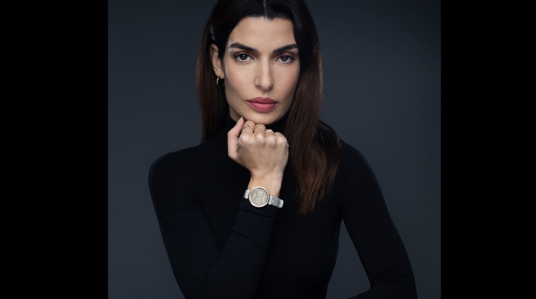 Η Τόνια Σωτηροπούλου με Garmin Smartwatch