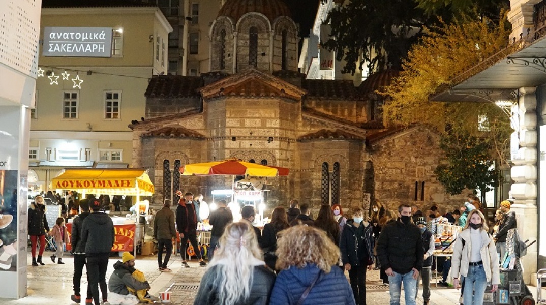 Νέα κρούσματα κορωνοϊού στην Αττική