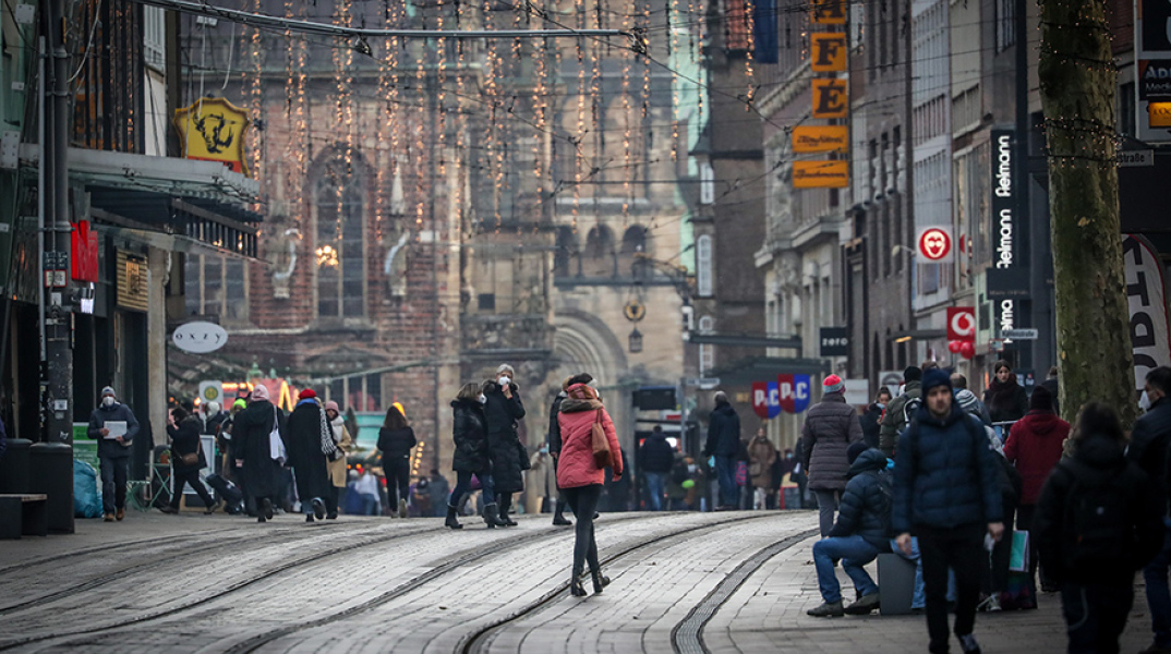 Κορωνοϊός: Τι ισχύει για Delmicron και Florona