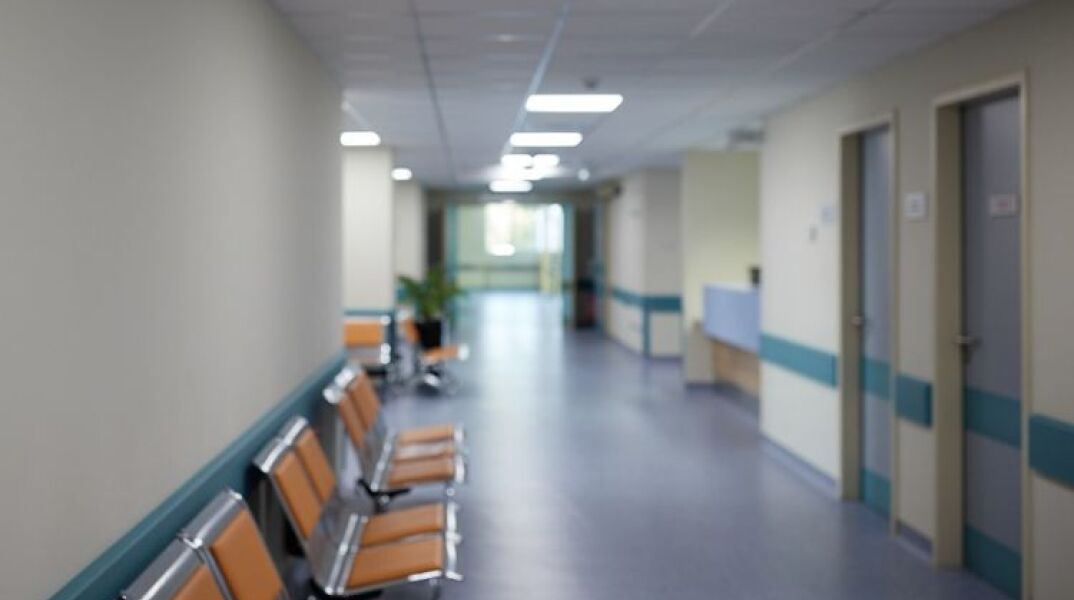 Αρνήτρια κόρη ασθενούς χτύπησε νοσηλεύτρια στο νοσοκομείο Γιαννιτσών