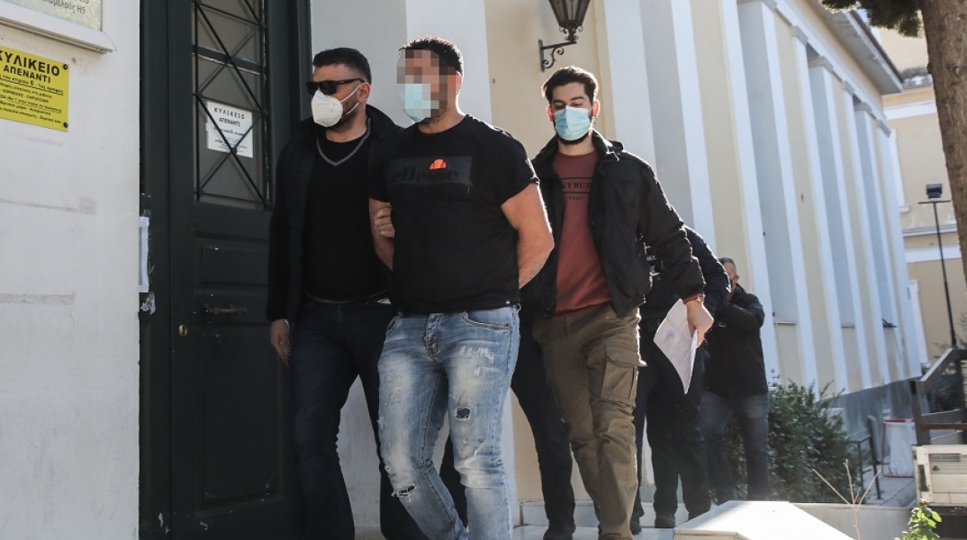 Στη φυλακή μετά την απολογία του ο δράστης της ομηρίας της πρώην συντρόφου του στον Άγιο Παντελεήμονα	