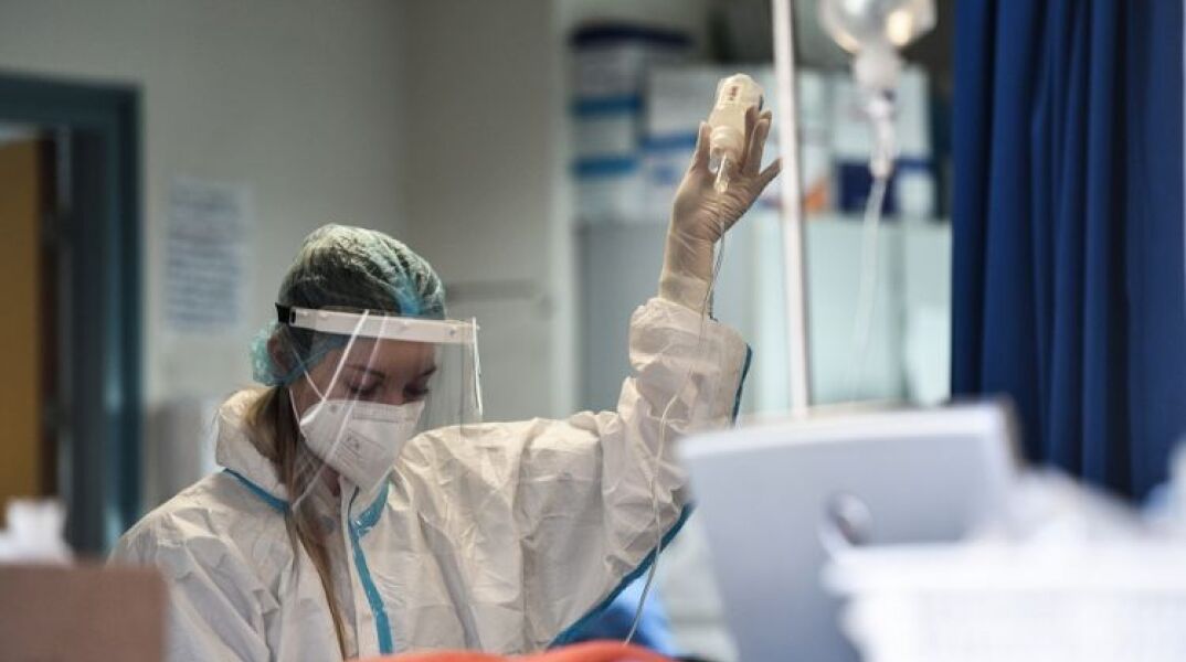 Πέθανε στη Λαμία από κορωνοϊό 48χρονη ανεμβολίαστη μητέρα δύο παιδιών