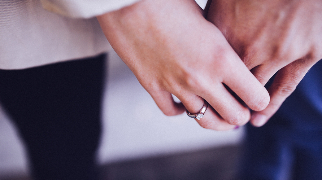 Πανδημία: Γιατί βλάπτει σοβαρά την… απιστία;