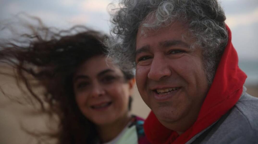 Πέθανε στη φυλακή από κορωνοϊό ο Ιρανός ποιητής και επικριτής του καθεστώτος Μπακτάς Αμπτίν, ανακοίνωσαν οργανώσεις υπεράσπισης των ανθρώπινων δικαιωμάτων.