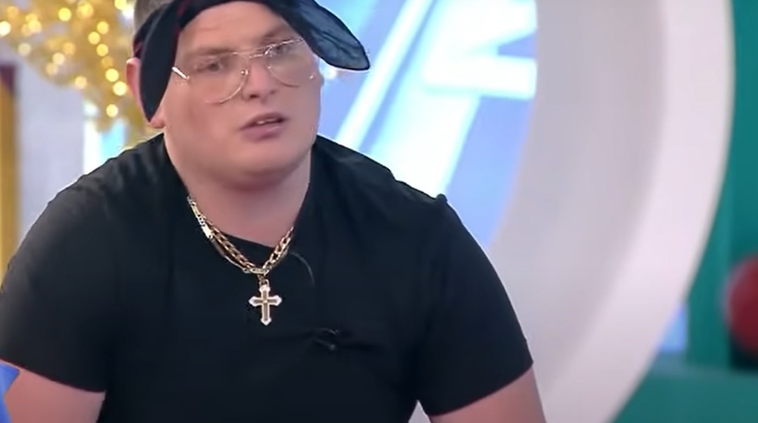 Συνελήφθη γνωστός καλλιτέχνης της trap μουσικής σκηνής Daddy Tsoulfa - Κατηγορείται για παραβίαση των μέτρων για τον περιορισμό της διασποράς του κορωνοϊού. 